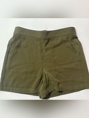 Max Studio Olive Green Casual Bermuda Shorts